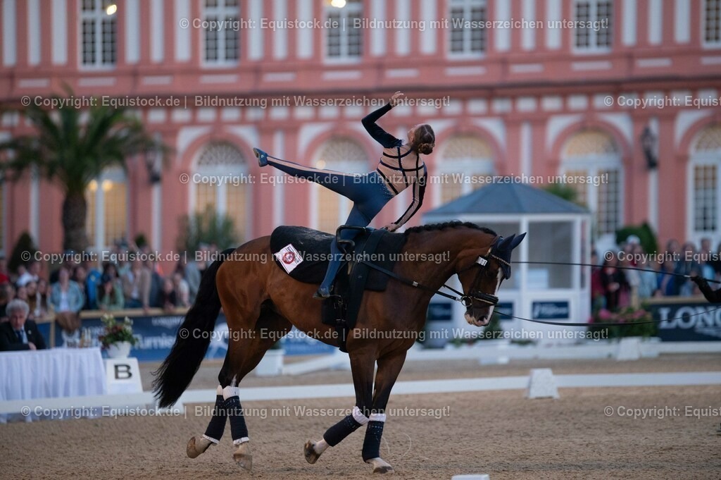 20230527_Voltigieren_NASPA_Flutlicht_0285 | equistock