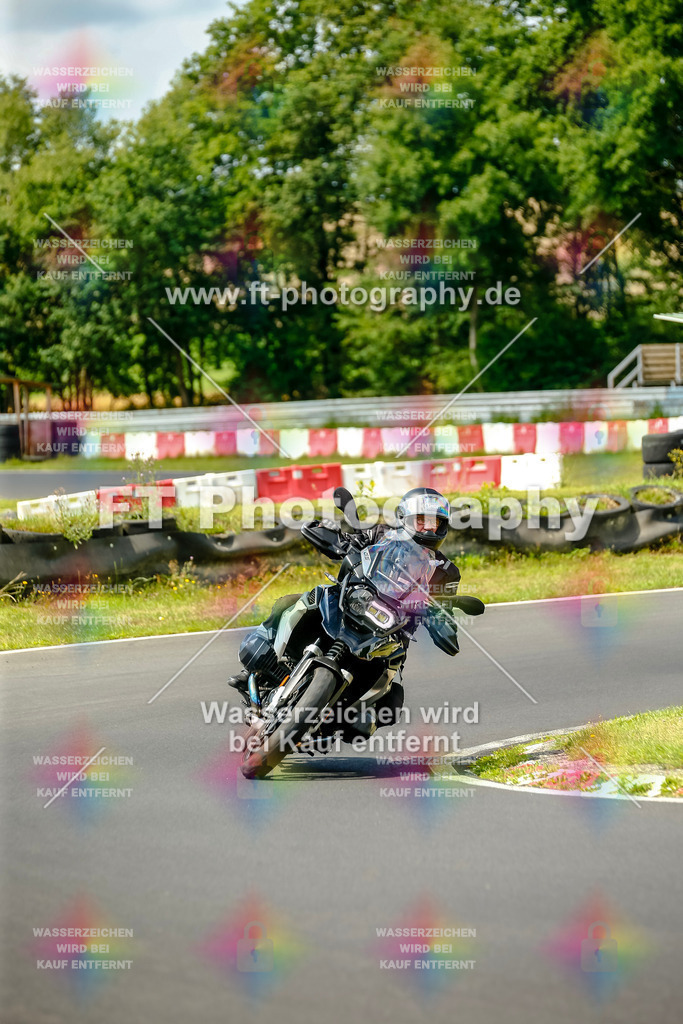 VBK-4855 | Hier findet Ihr Bilder von Touristenfahrten auf der Nürburgring Nordschleife oder von anderen Veranstaltungen die ich besucht habe. Viel Spass beim Durch Schauen 