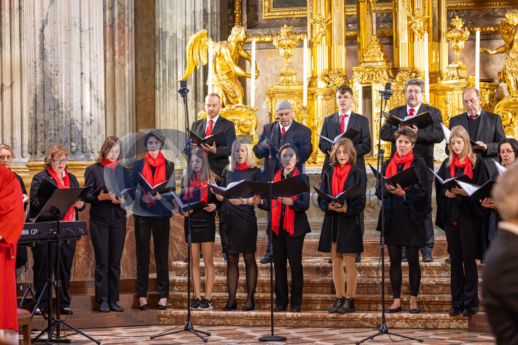 RR5M4208 | Firmung Klagenfurt-Dom 19.05.2024 8 Uhr