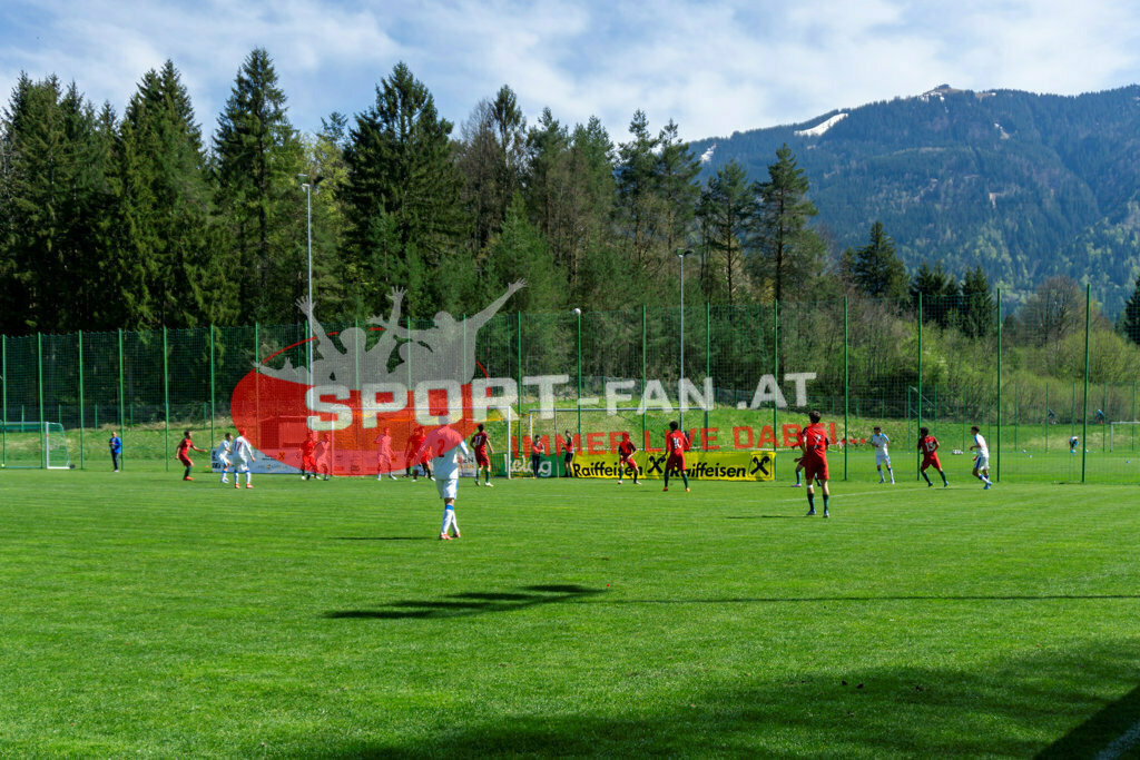 Portugal  U15 -Czech Republic U15 | Spielszene ; Portugal  U15 -Czech Republic U15 am 29.04.2022 in Arnoldstein
(Sportplatz), AUSTRIA, (Photo by Ernst Krawagner sport-fan.at) - Realisiert mit Pictrs.com