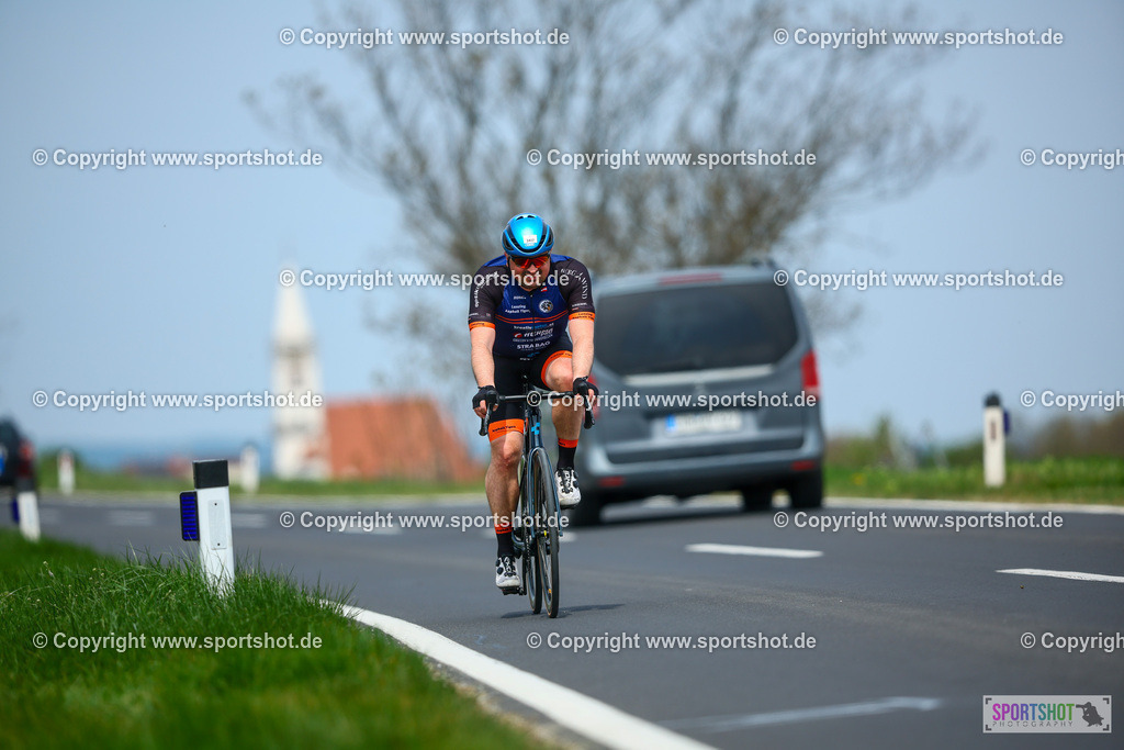 687_TRA56835 | Neusiedlersee Radmarathon 2026@sportshot_your_pictrs #yourpictures#roadtowm2029 #nrm #neusiedlerseeradmarathon #neusiedlersee #neusiedlerseetourismus #burgenland #mörbisch #nrm26 #burgenlandtourismus #voglundco #poweredbyburgenlandtourismus #radsport #rad #marathon #ucigranfondo #visitburgenland #ucigranfondoworldseries