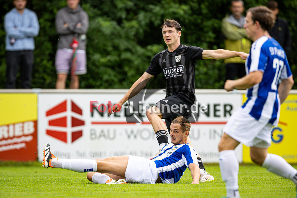 SV Polling gegen SV Planegg-Krailing | Fußball Herren Bezirksliga Oberbayern Süd 2025/26 1. Spieltag, SV Polling gegen SV Planegg-Krailing, 20250727,Tor Felix GRÖTZ-MÜLLER (SV Polling 5), 2025-07-27 in Polling (Sportplatz Polling), Felix GRÖTZ-MÜLLER (SV Polling 5), Copyright: WolfgangxLindner www.foto-lindner.de