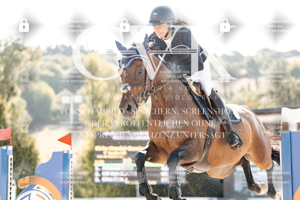 CK901806 | Turnierfotografie Pferdefotografie Trier Rheinland-Pfalz Pferdesport Reitsport Tierfotografie Sportfotografie Pferdevideo Pferdevideografie Equestrianvideography equestrianphotography  - Realisiert mit Pictrs.com