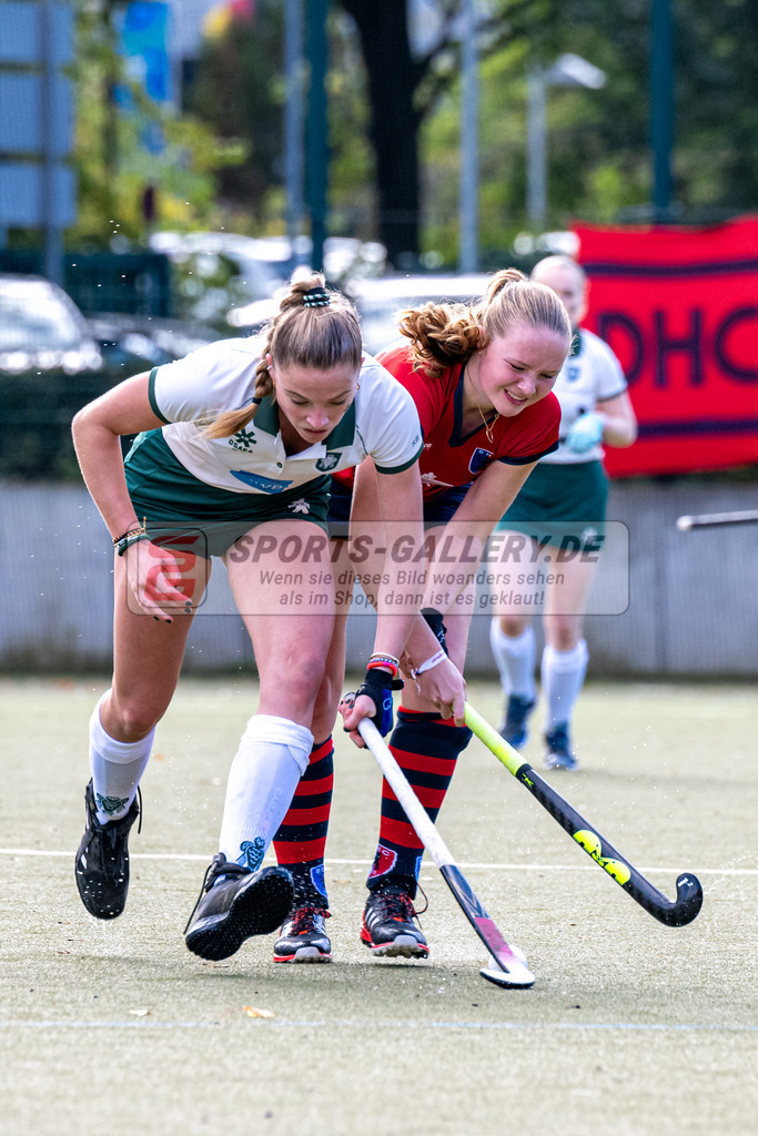 SFE_20231021_0071 | Deutsche Meisterschaft Weibliche U16 Halbfinale Uhlenhorst Mülheim - Berliner HC am 21.10.2023 in Köln (Düsseldorfer Hockeyclub 1905 e.V.), Photo: Stephan Fehrmann 2023 (Sports-Gallery)
