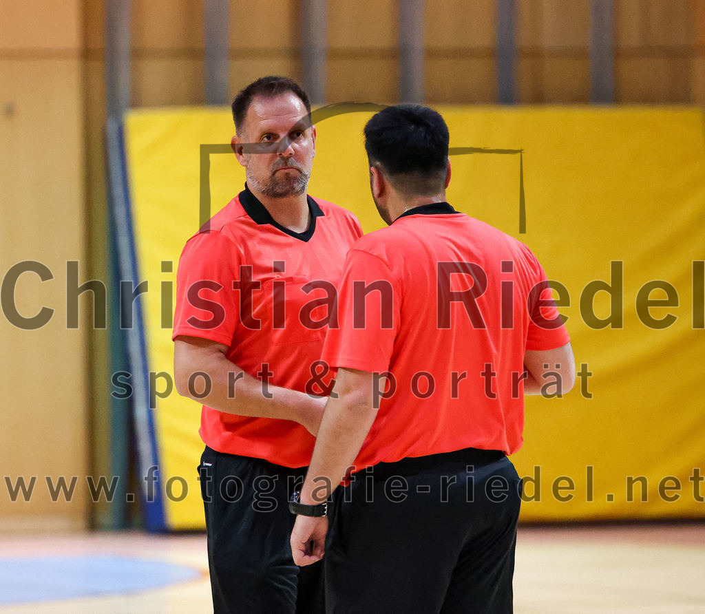 2022-09-24_037_SpVgg_Altenerding_gegen_HSG_Freising-Neufahrn | Erding, Deutschland, 24.09.2022:
Handball, Bezirksoberliga Männer 2022 / 2023, 2. Spieltag, SpVgg Altenerding gegen HSG Freising-Neufahrn, Endergebnis: 18:26

Foto: Christian Riedel / fotografie-riedel.net