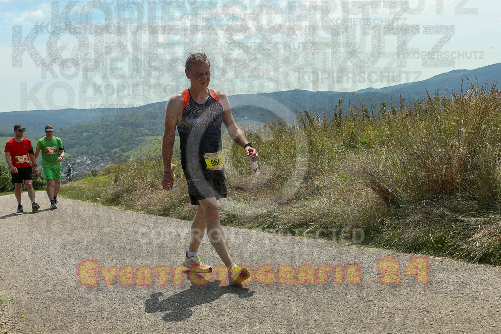 250614_1403_EX1_0019 | Sportfotografie im Rhein-Sieg Kreis, Köln, Bonn, NRW, Rheinland Pfalz, Hessen, etc. Unser Tätigkeitsfeld umfasst den Laufsport vom Volkslauf über den Marathon, Duathlon, Triathon bis zum Ultralauf wie Kölnpfad Ultra oder Schindertrail.