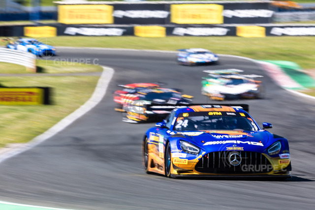 DTM125_042713304024170LS_LS | DTM, 1. + 2. Rennen Oschersleben 2025 - Foto: Gruppe C Photography; #24 Mercedes-AMG GT3, Mercedes-AMG Team Winward: Maro Engel - Realisiert mit Pictrs.com