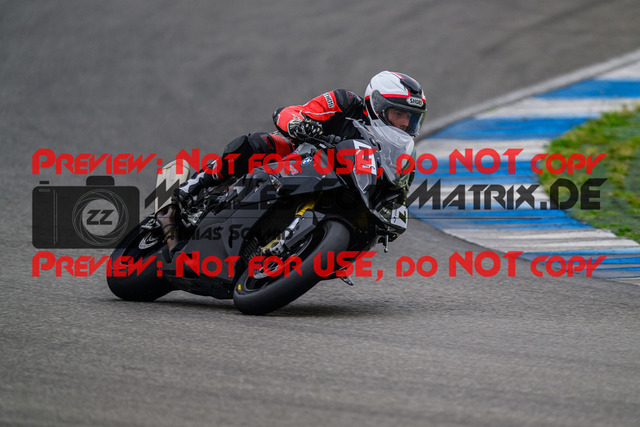 MaZZes_FotoMatrix_240521_6007705_0858 | WEISS