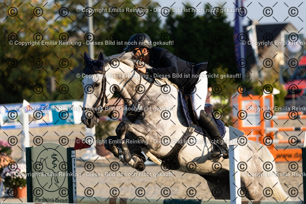 CL5A5376 | Emilia Reinking Fotografie - Realisiert mit Pictrs.com