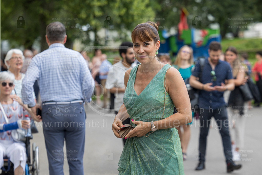 FeusiDiplomfeier_R6OO2859 | Brigitte Münger / bmsportphotography - Realisiert mit Pictrs.com