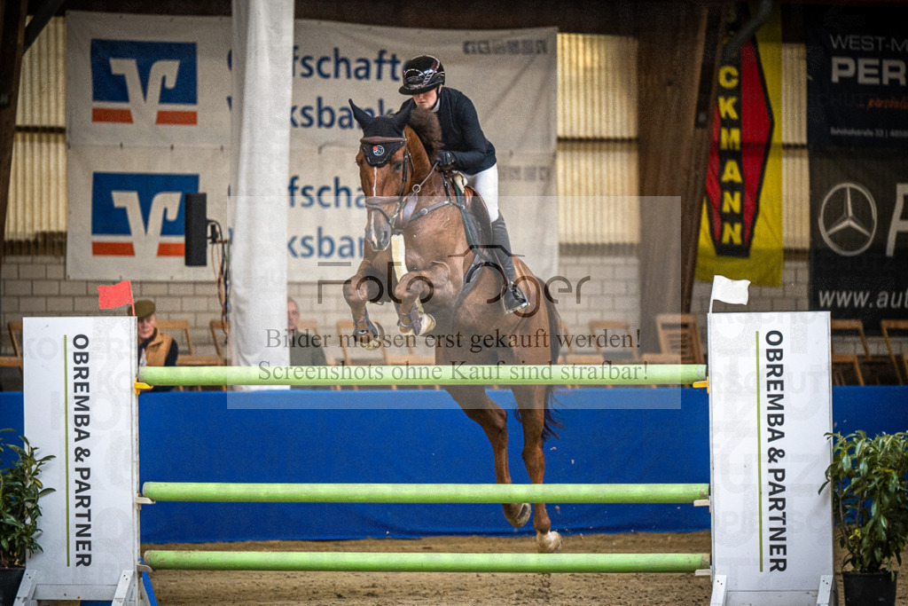 DOS_0372 | Entdecke hochwertige Reitturnierfotos von Foto Oger. Professionell, emotional und authentisch – jetzt Lieblingsmomente im Shop bestellen.Deutschlandweite Turnierfotografie. - Realisiert mit Pictrs.com