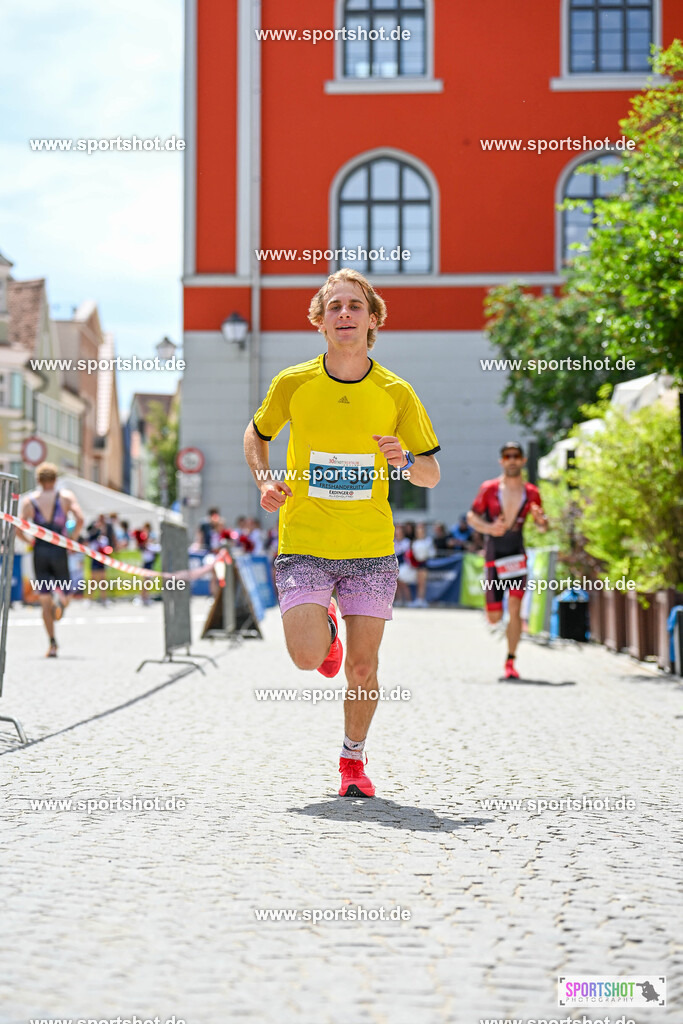 SZI_6789 | Stadttriathlon Erding 2025. #yourpictrs #sportshot_your_pictrs @Sportshotphotography #stadttriathlonerding Copyright: www.sportshot.de