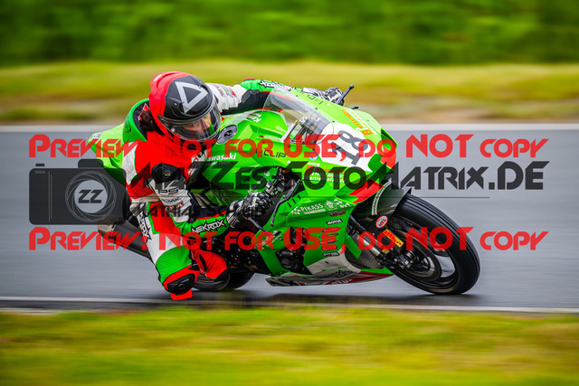 MaZZes_FotoMatrix_240727_6007705_8735 | STK