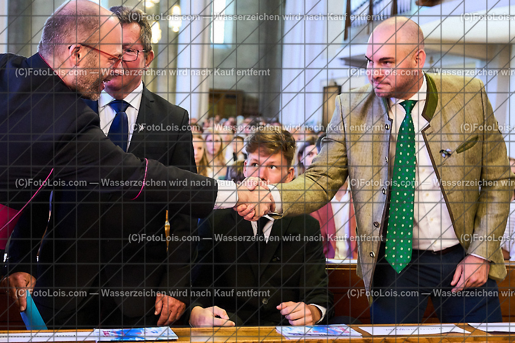 ALP0556_PfarrFirmung Wieselburg_Generalviakar Weiss Christoph | (C)FotoLois.com, Alois Spandl, Firmung in der Pfarrkirche Wieselburg mit Generalvikar Dr. Christoph Weiss, Dechant Pfarrer Daniel Kostrzycki und Monignore Franz Dammerer, Sa 15. Juni 2024.