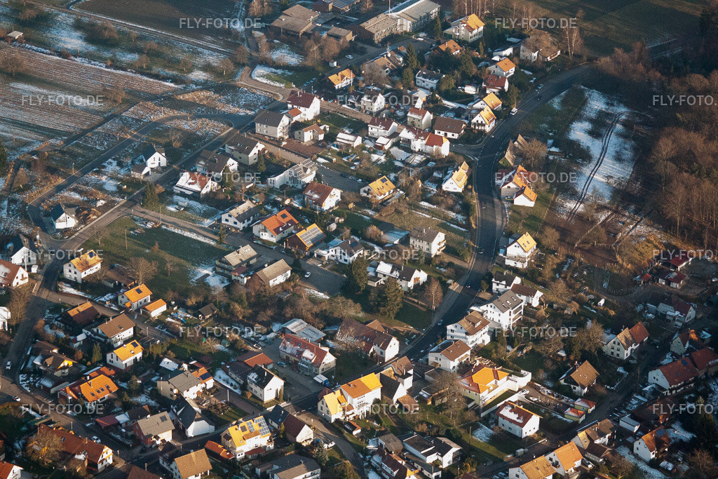 im Winter bei Schnee | Luftbild: im Winter bei Schnee im Ortsteil Freiolsheim in Gaggenau im Bundesland Baden-Württemberg in Deutschland. Foto: IMG_62047.jpg vom 31.01.2014 durch Werner Riehm/FLY-FOTO.de - Realisiert mit Pictrs.com