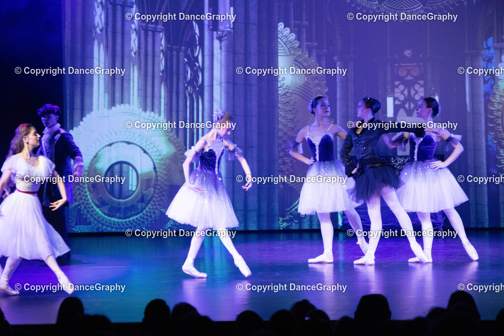 GPHY1605 | DanceGraphy - Realisiert mit Pictrs.com