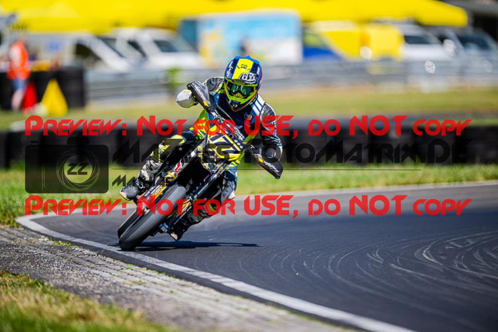 MaZZes_FotoMatrix_220702_1444 | S1