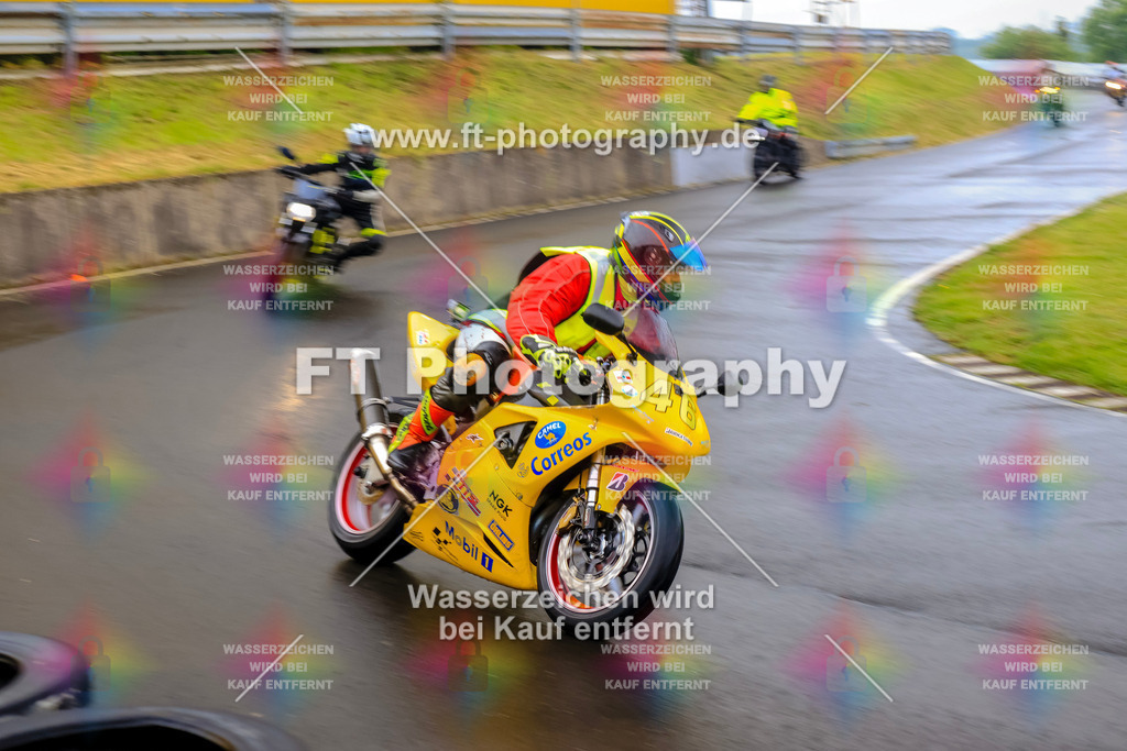 OBK-6048 | Hier findet Ihr Bilder von Touristenfahrten auf der Nürburgring Nordschleife oder von anderen Veranstaltungen die ich besucht habe. Viel Spass beim Durch Schauen 