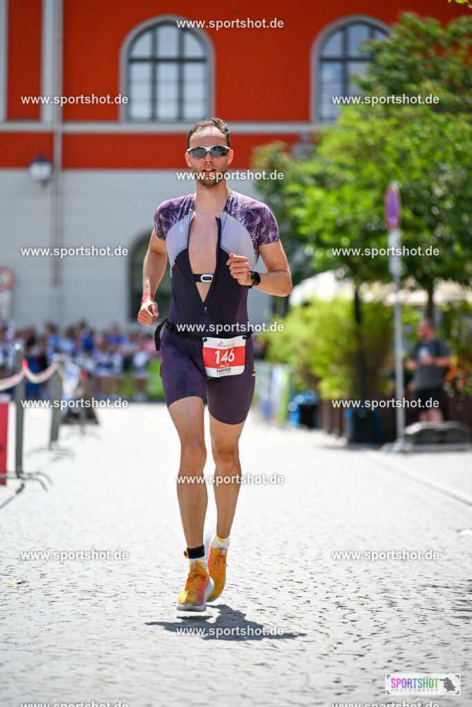 SZI_7521 | Stadttriathlon Erding 2025. #yourpictrs #sportshot_your_pictrs @Sportshotphotography #stadttriathlonerding Copyright: www.sportshot.de