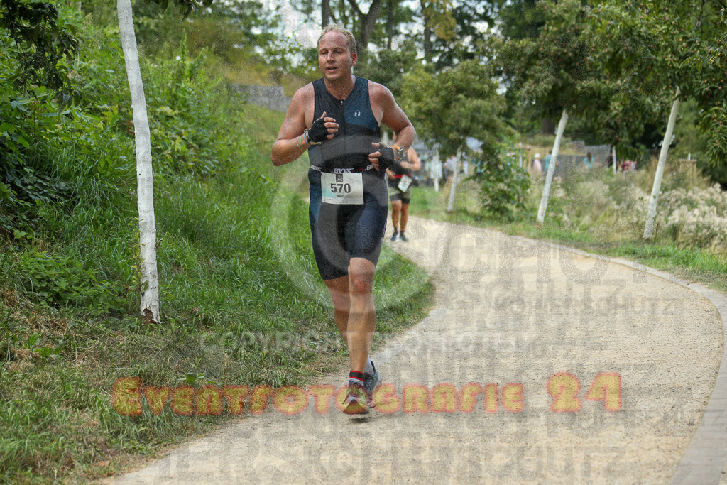 250824_1429_EX1_6363 | Sportfotografie im Rhein-Sieg Kreis, Köln, Bonn, NRW, Rheinland Pfalz, Hessen, etc. Unser Tätigkeitsfeld umfasst den Laufsport vom Volkslauf über den Marathon, Duathlon, Triathon bis zum Ultralauf wie Kölnpfad Ultra oder Schindertrail.