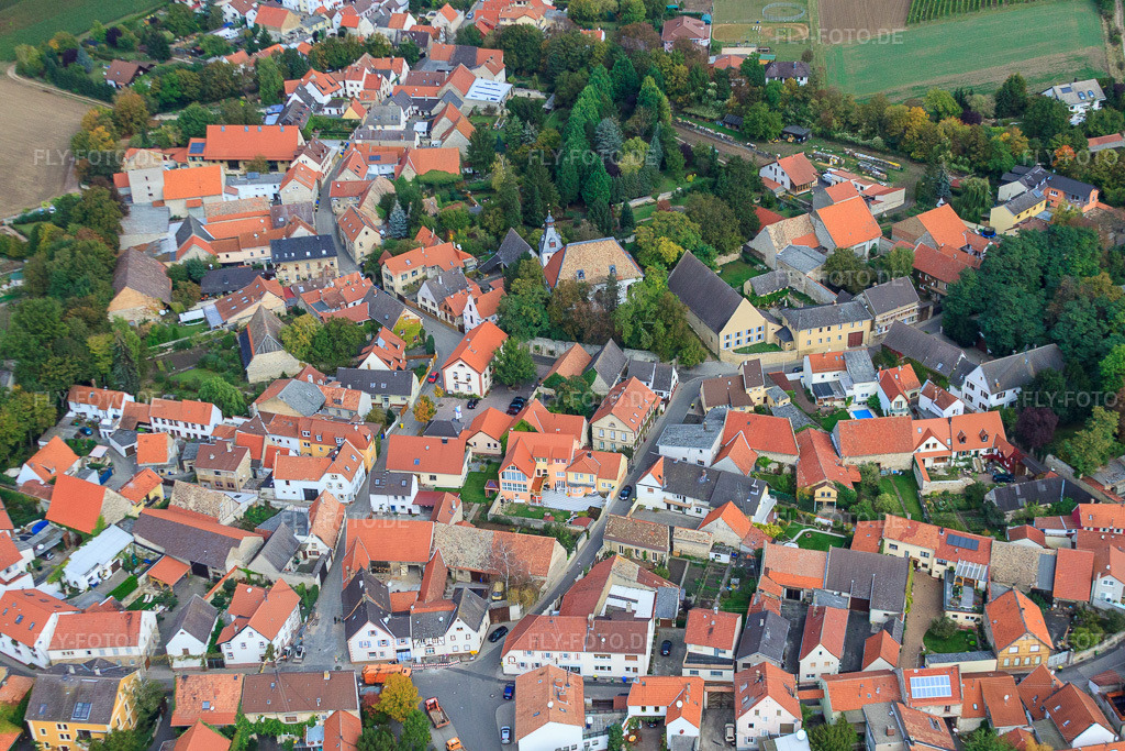 Luftbild: Zwerchgasse in Eppelsheim im Bundesland Rheinland-Pfalz in Deutschland. Foto: IMG_21639.jpg vom 09.10.2009 durch Werner Riehm/FLY-FOTO.de