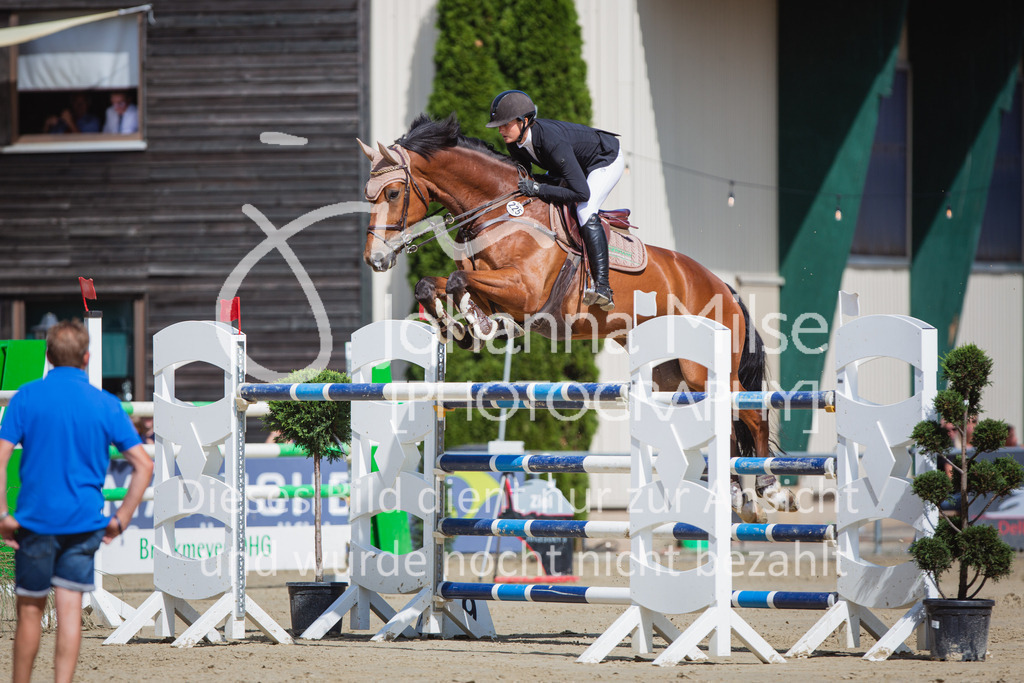 220828_Delbrueck_GrosserPreis-624 | Deine schönsten Turniermomente als professionelle Fotos! Entdecke hochwertige Pferdesport-Fotografie im Online-Shop. Jetzt Fotos finden & bestellen!