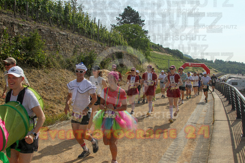 250614_0935_EV4_8005 | Sportfotografie im Rhein-Sieg Kreis, Köln, Bonn, NRW, Rheinland Pfalz, Hessen, etc. Unser Tätigkeitsfeld umfasst den Laufsport vom Volkslauf über den Marathon, Duathlon, Triathon bis zum Ultralauf wie Kölnpfad Ultra oder Schindertrail.