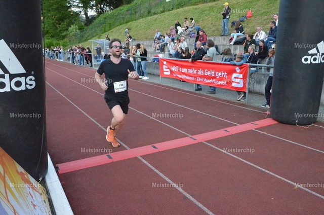 19-25-39_ | Meisterchip Fotoshop - Realisiert mit Pictrs.com