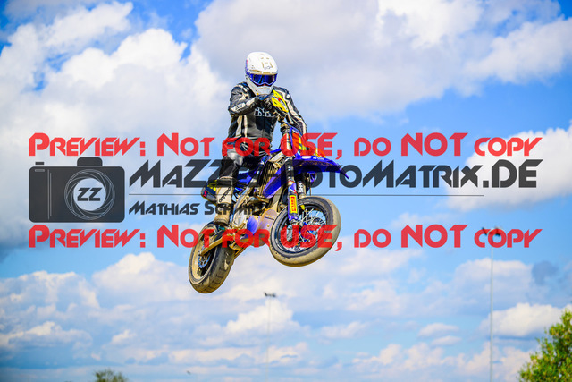 MaZZes_FotoMatrix_240714_6021986_0119 | UE40