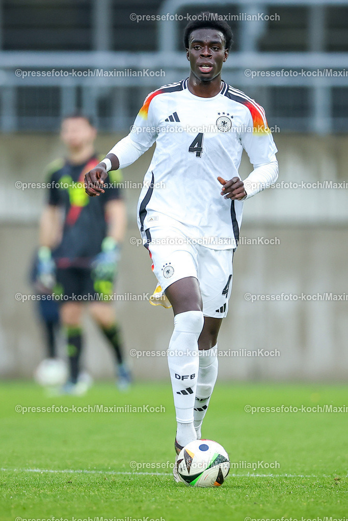 WUP14102402108 | 14.10.2024, Fußball, U20 Länderspiel Deutschland - Ghana, Stadion am Zoo, Wuppertal, Saison 2024 2025: Joshua Quarshie (GER #4)