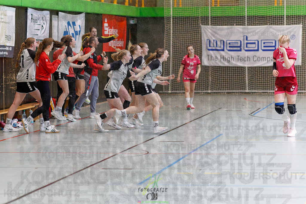 Hessenmeisterschaft wJC - Spiel um Platz 3; TuS Kriftel - SG Schenklengsfeld | Hessenmeisterschaft wJC - Spiel um Platz 3; TuS Kriftel - SG Schenklengsfeld am 22.03.2025 in Biedenkopf (Sporthalle Lahntalschule)Photo © 2025 - Jörg Heinrich - Realisiert mit Pictrs.com