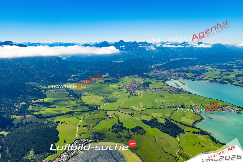 Die Luftaufnahme Forggensee - Schwangau wurde 2022 vom Flugzeug aus (keine Drohne) erstellt. Hohe Auflösung -für große Poster und Wandbilder geeignet - Garantiert!
