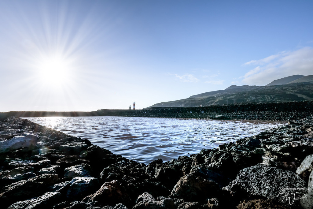20250320-181756 LA PALMA_116-1 | Herzlich willkommen auf meiner Seite! Ich bin Elke Wallnisch, Deine Fotografin für lichtstarke Momente. Der Name steht für alles, was mich mit der Fotografie verbindet: Das Licht und seine machtvolle Wirkung auf eine Situation oder unsere Stimmung - Realisiert mit Pictrs.com