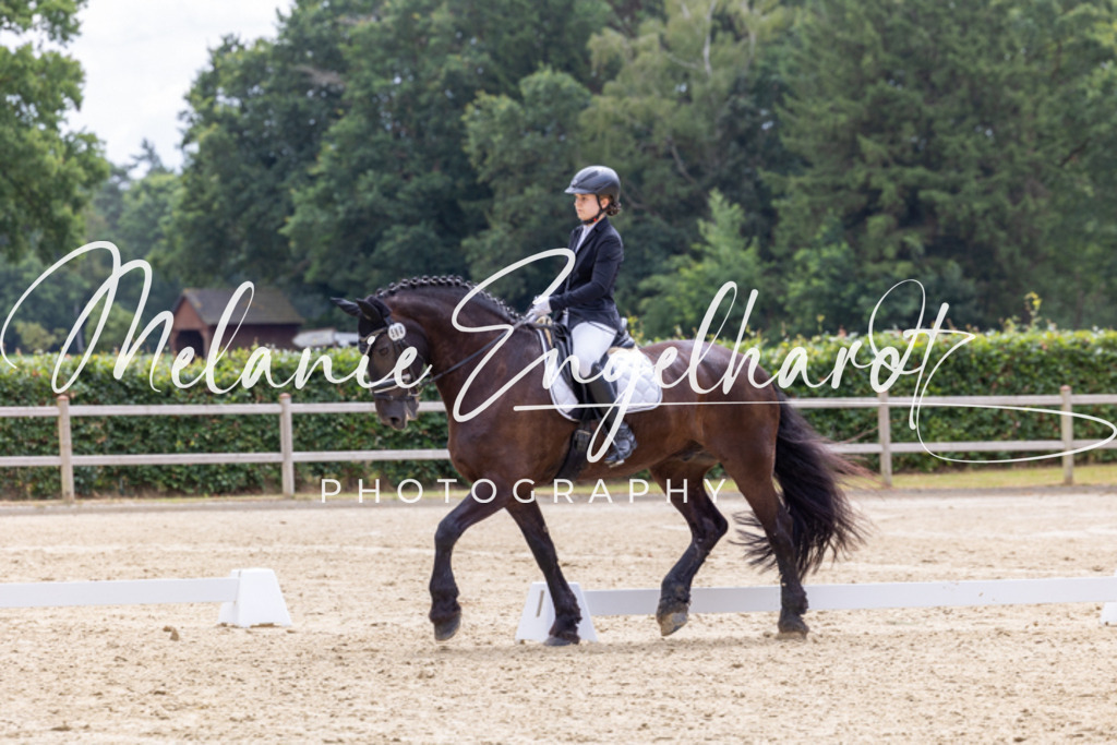 7I8A5290 | melanie-engelhardt-photography - Realisiert mit Pictrs.com
