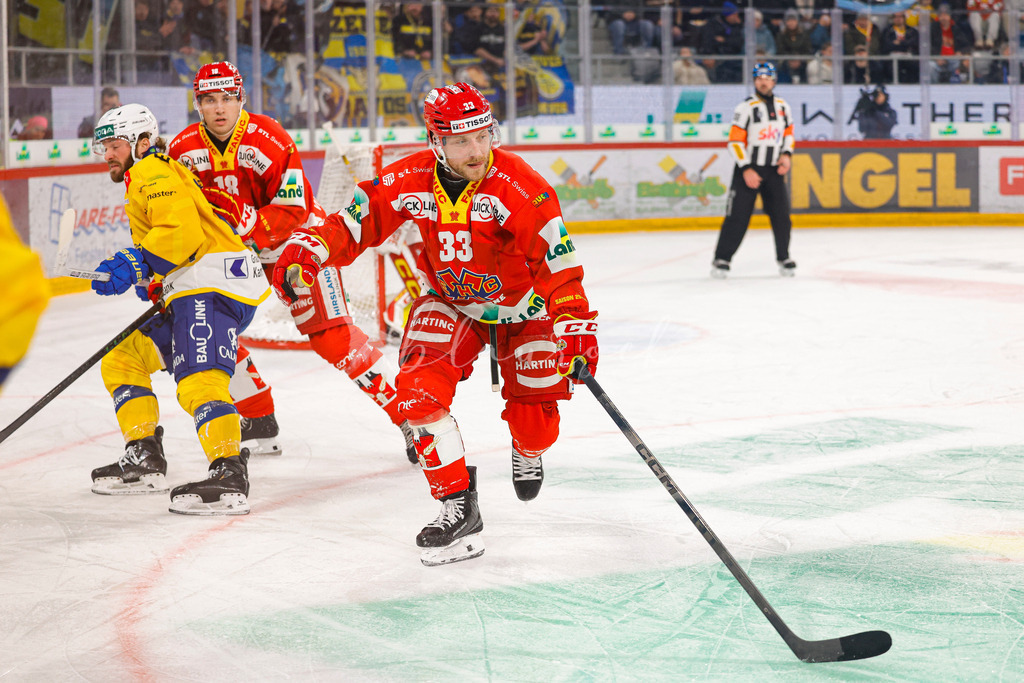 EHCB vs HCD 20260106_wb-0999 | Sportbilder, Sportfotograf, Hochzeits- und Eventfotografin, Flugshows, Portraits und Tiershooting, Aviation, Downhill, Nationalleague, Swissleague, International