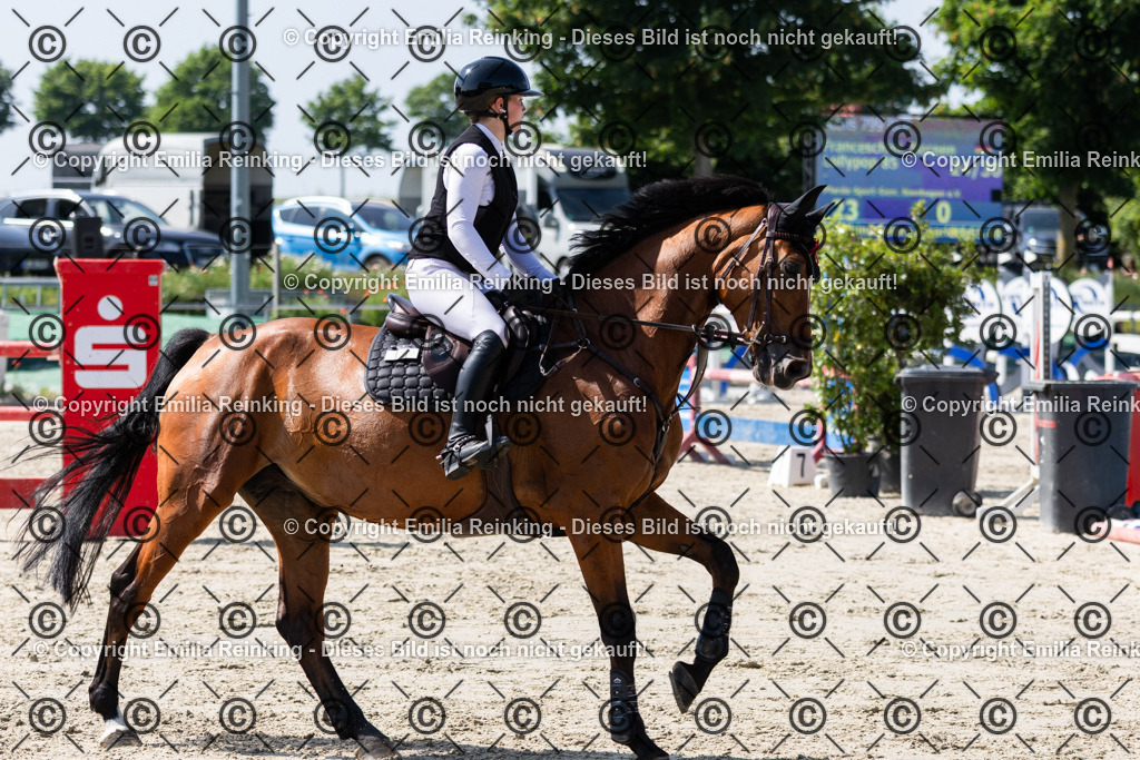 CL5A1013 | Emilia Reinking Fotografie - Realisiert mit Pictrs.com