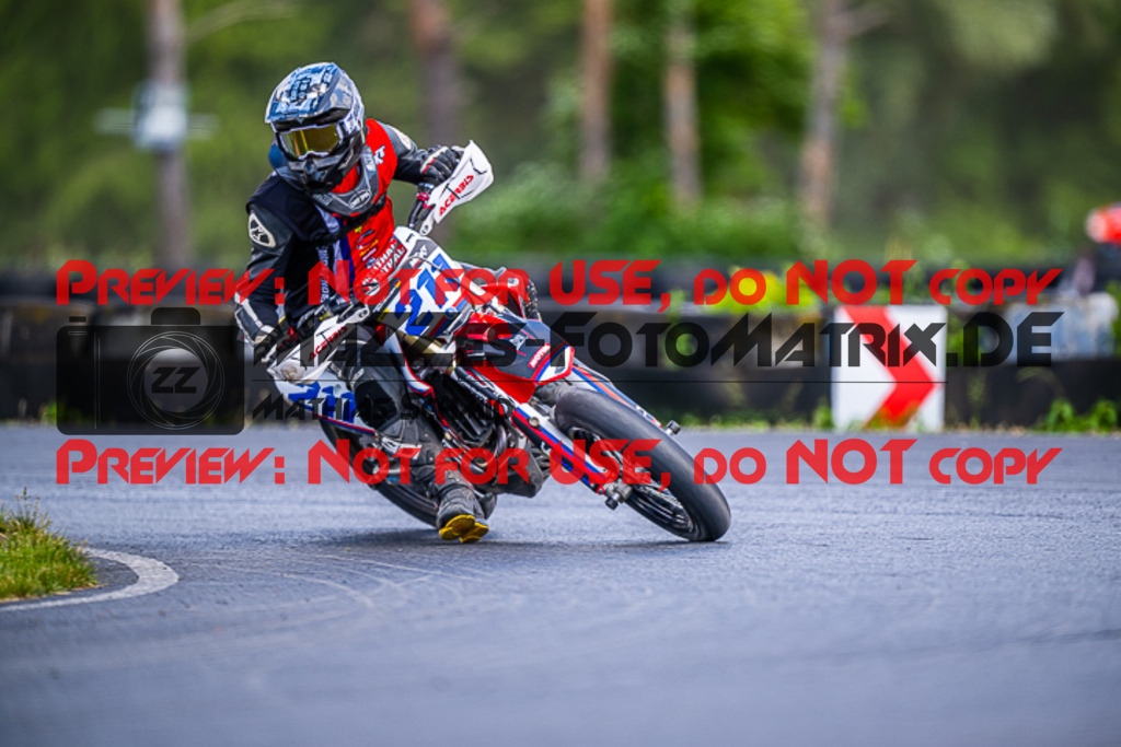 MaZZes_FotoMatrix_220528_1497 | Fotograf Mathias Schmid
Sportfotograf,
Eventfotograf,
Hochzeitsfotograf,
Portraitfotograf