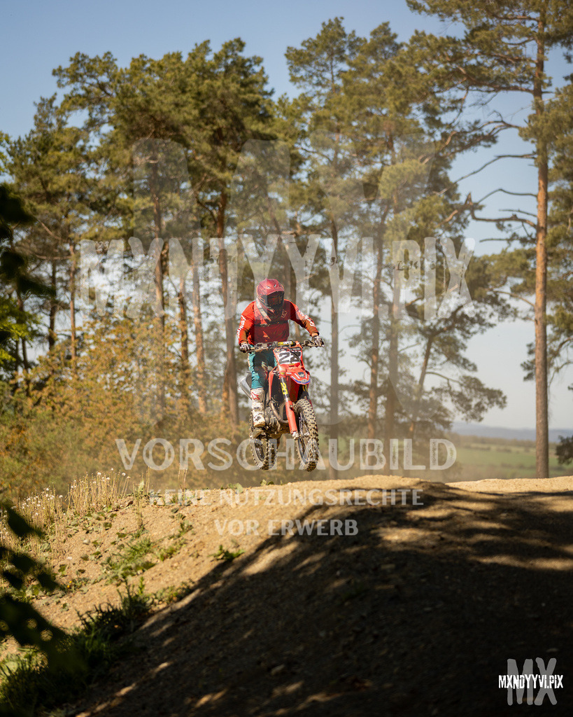 866A4898 | mxndyyvipix