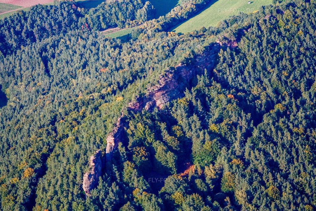 Luftbild: Kletterfelsen in Busenberg im Bundesland Rheinland-Pfalz in Deutschland. Foto: IMG_13649.jpg vom 28.09.2008 durch Werner Riehm/FLY-FOTO.de
