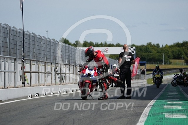 2024_07_07_PBK_41912 | Sportfotografie; SlowMotion; Video; Rennstrecke; Hafeneger; Speer; Racing; RSE; BMW; CBO; Trackday; Motorsportarena; Hockenheimring; Brno; Most; Barcelona; Valencia