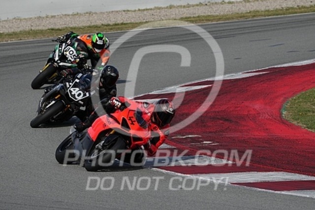 2023_10_29_PBK_33356 | Sportfotografie; SlowMotion; Video; Rennstrecke; Hafeneger; Speer; Racing; RSE; BMW; CBO; Trackday; Motorsportarena; Hockenheimring; Brno; Most; Barcelona; Valencia