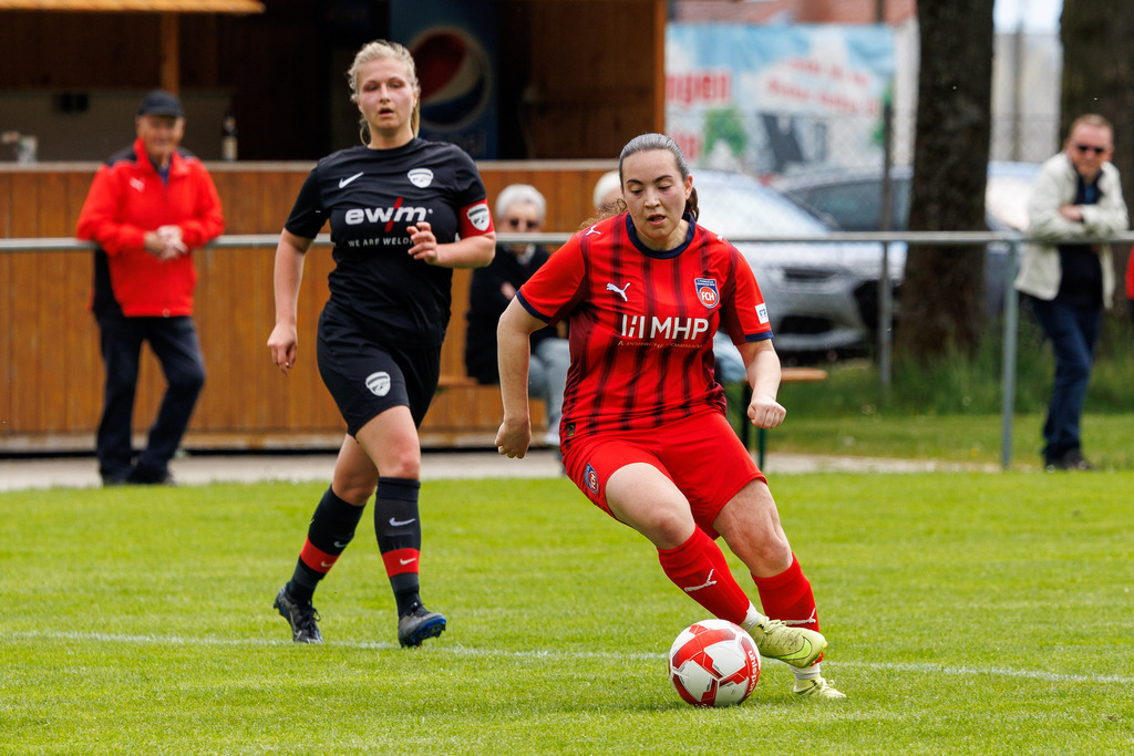 20260517-SGMHS-FCH_060 | SGM Hohenmemmingen/Sontheim vs. 1.FC Heidenheim 1846 II, Fußball, Frauen, Bezirksliga Meisterrunde, 2025/2026, 4. Spieltag, 17.05.2026 in Sontheim, Rasenplatz 1(Foto: Michael Bulling) - Realisiert mit Pictrs.com