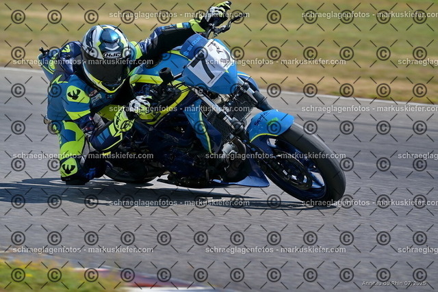 25bt04-1165 | markuskiefer.com - Realisiert mit Pictrs.com