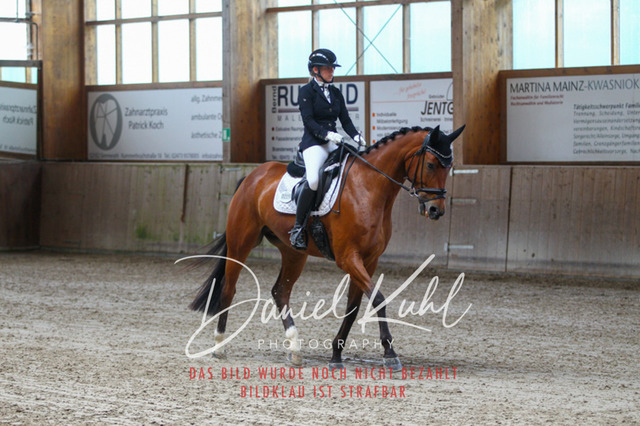 DKP43553 | Turniersportfotografie; Pferdefotografie; Dressurfotografie