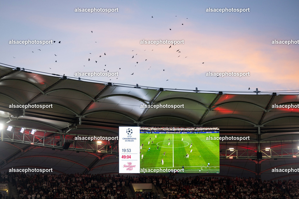 _B7A5175 | STUTTGART, GERMANY - SEPTEMBER 09: General view inside the stadium during the UEFA Champions League 2026/27 League Phase MD1 match between VfB Stuttgart and Viking FK at Stuttgart Arena on September 09, 2026 in Stuttgart, Germany. - Realisiert mit Pictrs.com