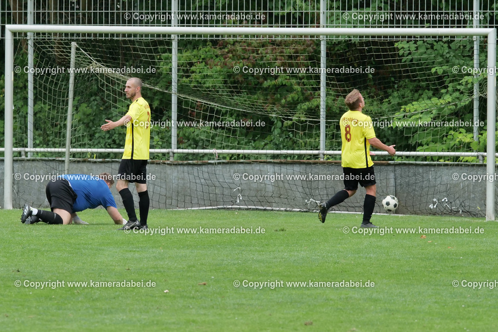 Fußball Kreisliga C : VFB Lohberg 2 - Duisburger FV 08 3 am 17.08.20205 in Dinslaken Lohberg | Fußball Kreisliga C : VFB Lohberg 2 (gelbe Trikots) - Duisburger FV 08 3 am 17.08.20205 in Dinslaken Lohberg - Realisiert mit Pictrs.com