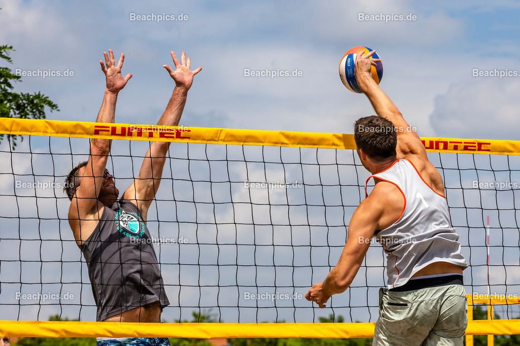 2024-00105076-A-Cup-PVC-91-Potsdam |  22.06.2024; Potsdam Foto: Gerold Rebsch - www.beachpics.de