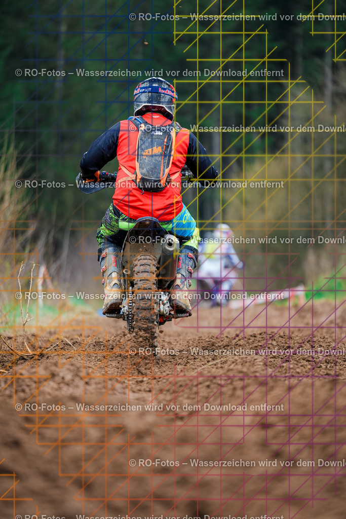 5 Lauf Mernes-335 | Sportfotografie von RO-Fotos: Motorsport, Motocross, Enduro, Laufveranstaltungen und Triathlon. Professionelle Fotos von Sportlern und Events. - Realisiert mit Pictrs.com