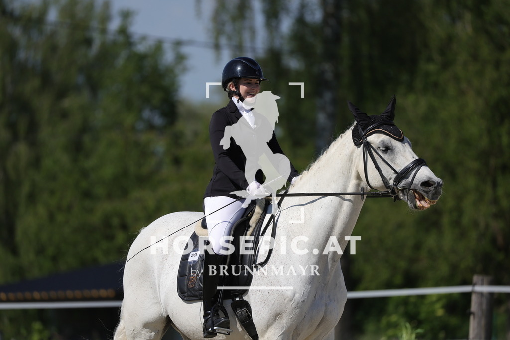 0P6A0253 | Willkommen bei Brunnmayr - Design & Fotografie – Ihrem Spezialisten für Reitturniere und Pferdeveranstaltungen in Oberösterreich, Salzburg und Bayern! Seit über 17 Jahren sind wir leidenschaftlich dabei.