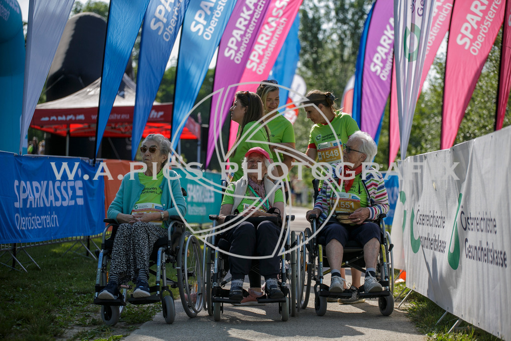 20250622-AW_M2277 | AUSTRIA, 22.06.2025, Linz, OOEGK Frauenlauf Linz Photo: WAPICS / Andreas Willdoner